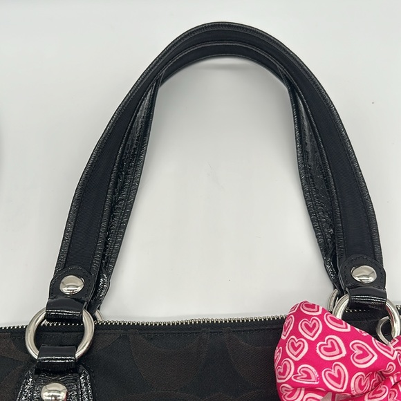 Coach Poppy Zip Tote - Picture 8 of 8
